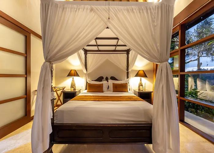 Villa Bidadari Private & Retreat