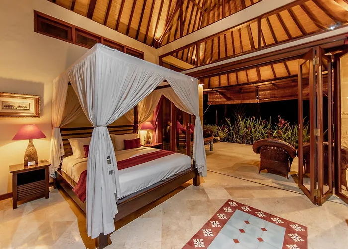 Villa Bidadari Private & Retreat